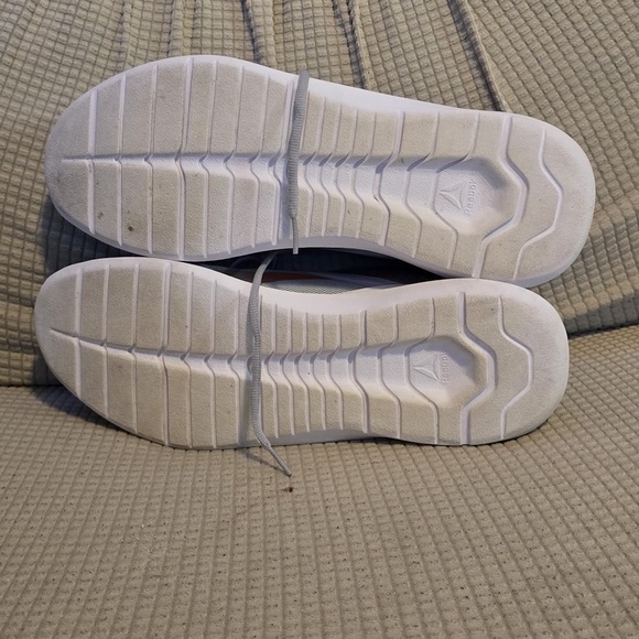 Reebok Gray and Orange Athletic Shoes main image 10
